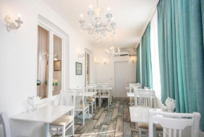 Гостиница Lowell Hotel  Тбилиси